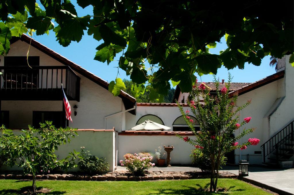 Spanish Villa Inn St. Helena Luaran gambar